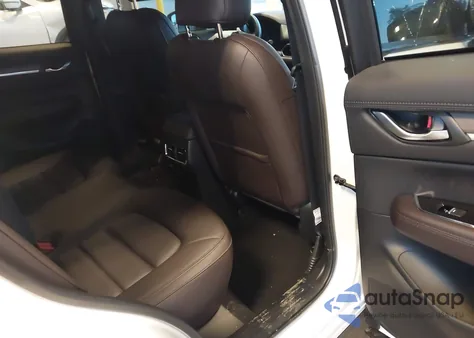 2021 Mazda Cx-5 Signature z USA, uszkodzony, nr VIN JM3KFBEY8M0346148